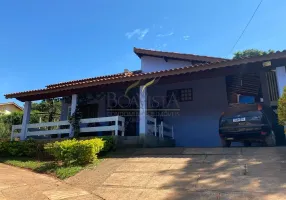 Foto 1 de Fazenda/Sítio com 2 Quartos à venda, 180m² em Vale do Rio Cachoeira, Piracaia