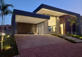 Foto 1 de Casa de Condomínio com 4 Quartos à venda, 227m² em Gran Royalle, Lagoa Santa