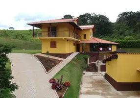 Foto 1 de Fazenda/Sítio com 5 Quartos à venda, 7400m² em , Moeda