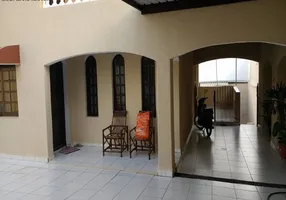 Foto 1 de Sobrado com 4 Quartos à venda, 280m² em Jardim Rincão, Arujá