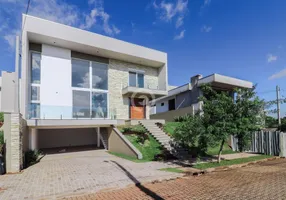 Foto 1 de Casa de Condomínio com 4 Quartos à venda, 357m² em Encosta do Sol, Estância Velha