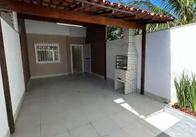 Foto 1 de Casa com 2 Quartos para alugar, 42m² em Santa Monica, Guarapari