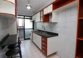 Foto 1 de Apartamento com 2 Quartos para alugar, 55m² em Parque São Domingos, São Paulo