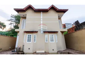 Foto 1 de Sobrado com 3 Quartos à venda, 190m² em Laranjeiras, Caieiras