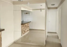 Foto 1 de Apartamento com 3 Quartos para alugar, 79m² em Piatã, Salvador