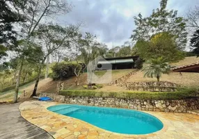 Foto 1 de Casa com 3 Quartos à venda, 170m² em Pedro do Rio, Petrópolis