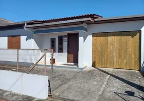 Foto 1 de Casa com 3 Quartos à venda, 184m² em Januária, Sombrio