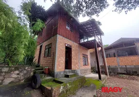 Foto 1 de Casa com 1 Quarto para alugar, 49m² em Canto da Lagoa, Florianópolis