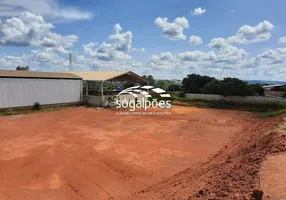 Foto 1 de Galpão/Depósito/Armazém à venda, 2400m² em Mocambeiro, Matozinhos