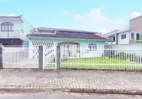 Foto 1 de Casa com 3 Quartos para alugar, 280m² em Boa Vista, Joinville
