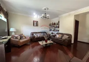 Foto 1 de Casa com 3 Quartos para alugar, 600m² em Vila Oliveira, Mogi das Cruzes