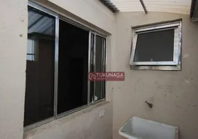 Foto 1 de Casa com 2 Quartos para alugar, 45m² em Vila Rio de Janeiro, Guarulhos