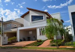 Foto 1 de Casa de Condomínio com 4 Quartos à venda, 220m² em KLP, Foz do Iguaçu