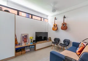 Foto 1 de Casa de Condomínio com 2 Quartos à venda, 103m² em Campo Belo, São Paulo