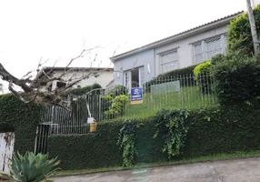 Foto 1 de Casa com 4 Quartos à venda, 198m² em Petrópolis, Porto Alegre