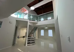 Foto 1 de Casa com 5 Quartos à venda, 445m² em Cidade Velha, Belém