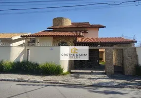 Foto 1 de Sobrado com 4 Quartos à venda, 383m² em Vila Resende, Caçapava