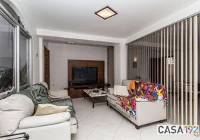 Foto 1 de Casa com 4 Quartos para venda ou aluguel, 220m² em Campo Belo, São Paulo