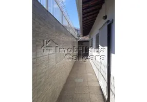 Foto 1 de Casa com 2 Quartos à venda, 165m² em Balneário Maracanã, Praia Grande