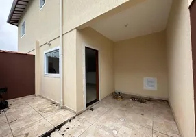 Foto 1 de Casa de Condomínio com 2 Quartos à venda, 69m² em Jardim Quietude, Praia Grande