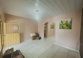 Foto 1 de Casa com 3 Quartos à venda, 80m² em Fazenda Grande do Retiro, Salvador
