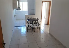 Foto 1 de Apartamento com 2 Quartos à venda, 50m² em Segismundo Pereira, Uberlândia