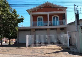 Foto 1 de Casa com 3 Quartos para alugar, 172m² em Jardim Glória, Piracicaba