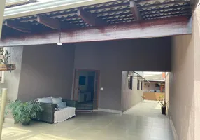 Foto 1 de Casa com 3 Quartos à venda, 214m² em Parque Brasília , Anápolis