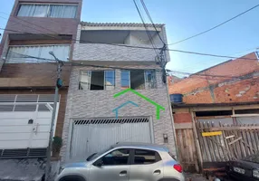 Foto 1 de Casa com 3 Quartos à venda, 183m² em Jardim Santa Tereza, Carapicuíba