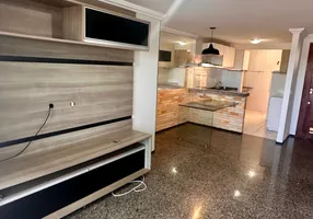 Foto 1 de Apartamento com 2 Quartos para alugar, 52m² em Petrópolis, Natal
