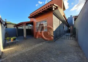 Foto 1 de Casa com 3 Quartos à venda, 85m² em Madureira, Rio de Janeiro