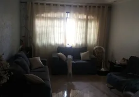 Foto 1 de Sobrado com 3 Quartos à venda, 219m² em Jardim Araguaia, Mauá