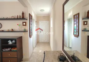 Foto 1 de Apartamento com 4 Quartos à venda, 120m² em Enseada, Guarujá