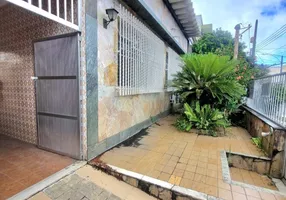 Foto 1 de Casa com 3 Quartos à venda, 167m² em  Vila Valqueire, Rio de Janeiro