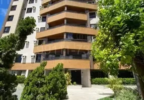 Foto 1 de Apartamento com 4 Quartos à venda, 180m² em Grageru, Aracaju