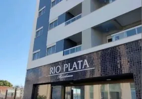 Foto 1 de Apartamento com 3 Quartos para alugar, 80m² em Capoeiras, Florianópolis
