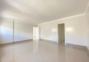 Foto 1 de Apartamento com 3 Quartos para venda ou aluguel, 230m² em Pompeia, Santos