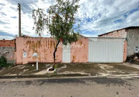 Foto 1 de Casa com 2 Quartos à venda, 200m² em Jardim Zavaglia, São Carlos