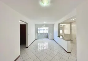 Foto 1 de Apartamento com 2 Quartos à venda, 76m² em Barreiros, São José