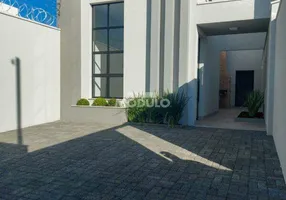 Foto 1 de Casa com 3 Quartos à venda, 99m² em Jardim Sul, Uberlândia