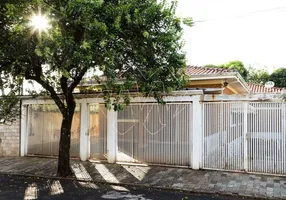 Foto 1 de Casa com 3 Quartos à venda, 253m² em Jardim Nova América, Araraquara