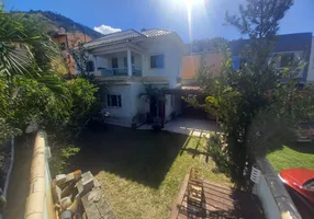 Foto 1 de Casa de Condomínio com 3 Quartos à venda, 215m² em Campo Grande, Rio de Janeiro