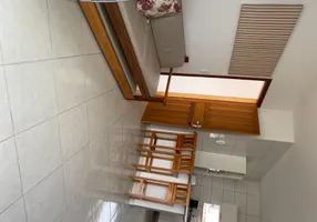 Foto 1 de Apartamento com 2 Quartos para alugar, 60m² em Porto Seguro, Porto Seguro