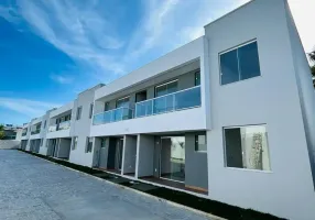Foto 1 de Casa de Condomínio com 2 Quartos à venda, 65m² em Buraquinho, Lauro de Freitas