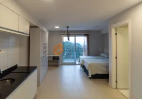 Foto 1 de Apartamento com 1 Quarto para alugar, 30m² em Santana, São Paulo