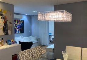 Apartamento com 3 Quartos à venda, 76m²