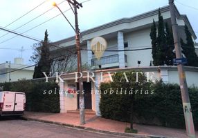 Sobrado com 5 Quartos à venda, 500m²