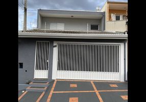 Sobrado com 3 Quartos à venda, 175m²