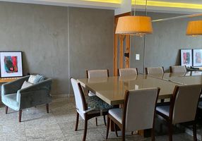 Apartamento com 3 Quartos para alugar, 120m²