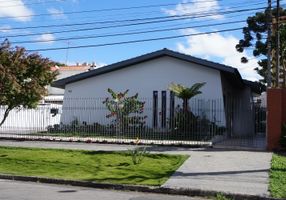 Casa com 5 Quartos à venda, 344m²
